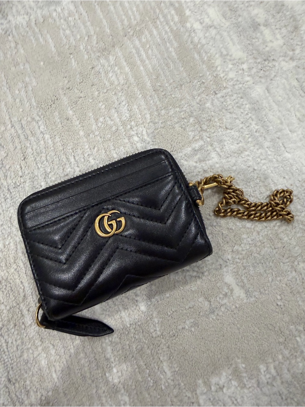 Gucci Black Chevron Matelassé Card Holder Wallet with Gold Chain Strap